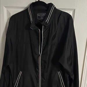 Foot Locker Men's Black Windbreaker Jacket